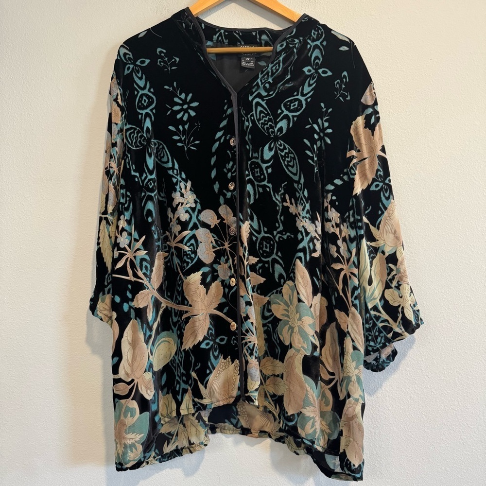 Citron Floral Burnout Velvet Silk Blend Botton Down Shirt 2X